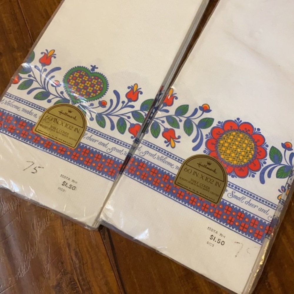 Vintage Hallmark Scandinavian Folk Floral Paper Table Covers NOS Made in USA NEW